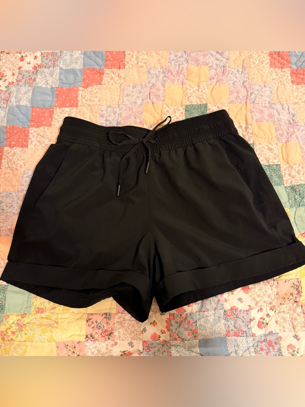 lululemon athletica Break away Black Elastic Drawstring Athletic Shorts